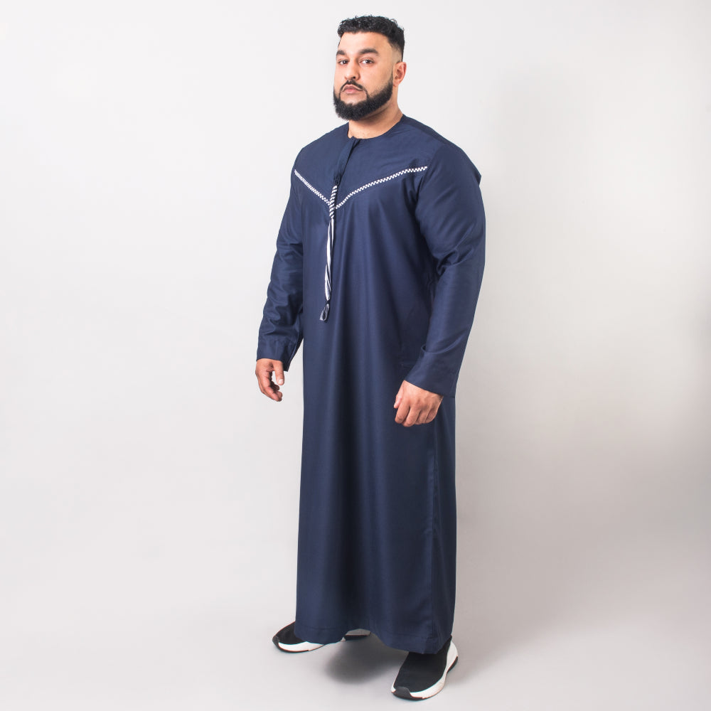 Premium Navy Omani Thobe – Ar Rihla Clothing